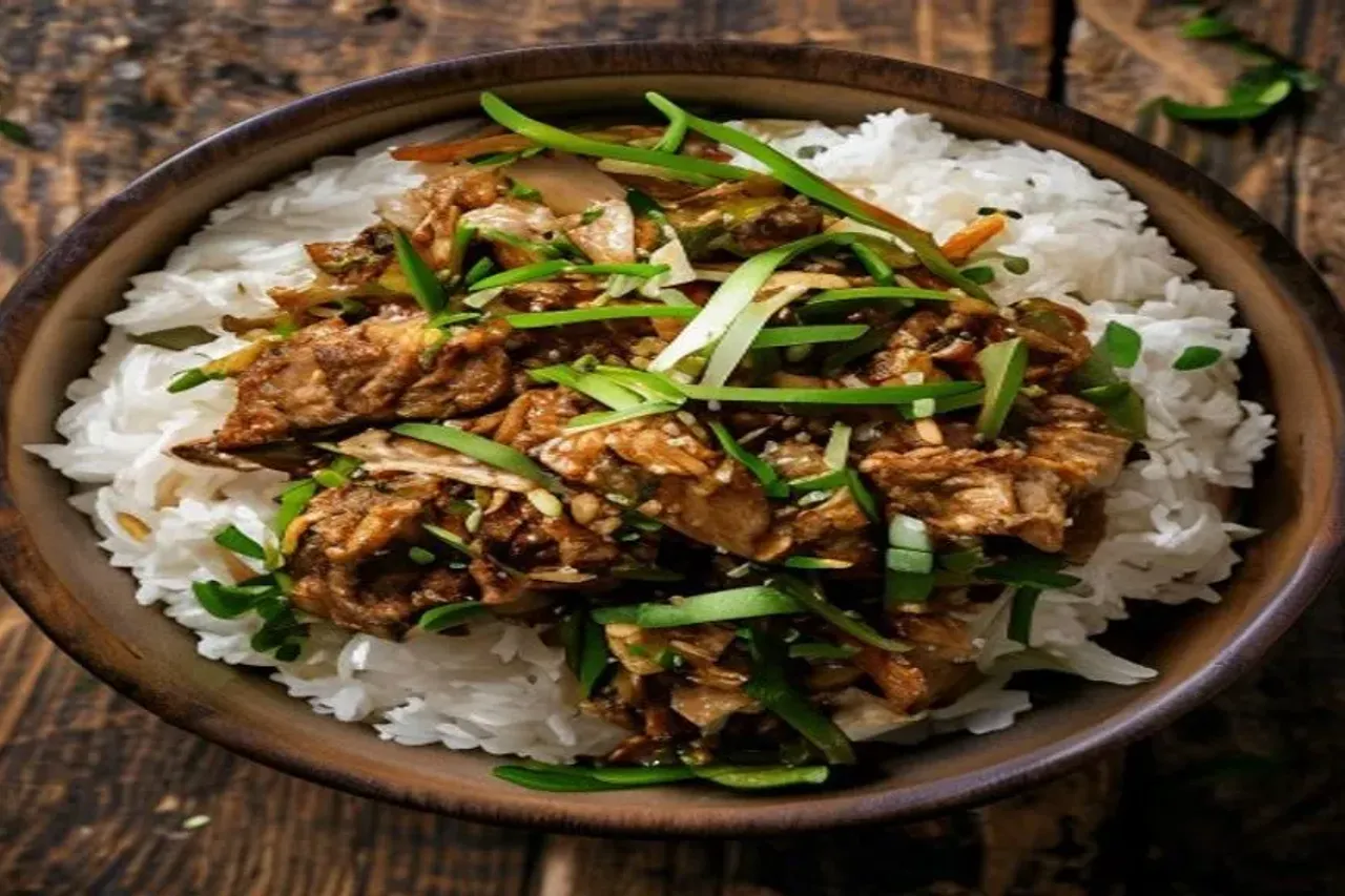 The Ultimate 5-Ingredient Garlic Ginger Ground Beef Recipe