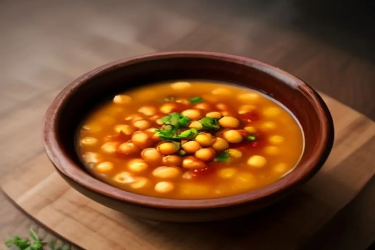 The Ultimate Black Bean and Chickpea Chili Recipe