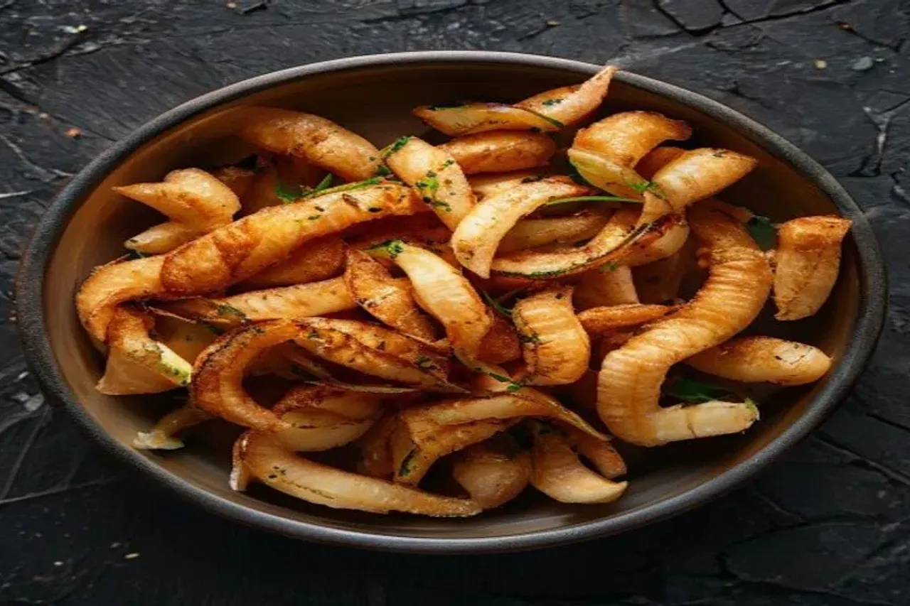 The Ultimate Guide to Culinary Alliums: How to Make Classic Crispy Shallot Topping Recipe